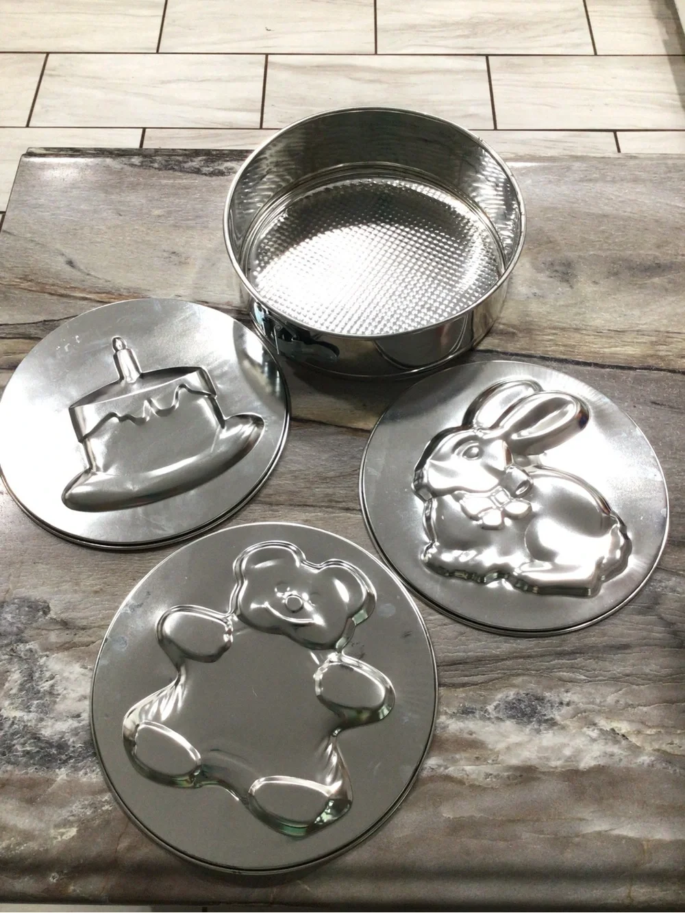Vintage Norpro 3615 Springform Pan Set 5 Pc Bunny Teddy Bear Cake Cheesecake.